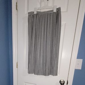 Like new Jcrew midi skirt